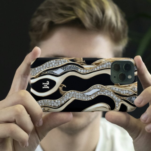 White diamonds, gold border mandala design Case-Mate iPhone hülle (Von Creator hochgeladen)