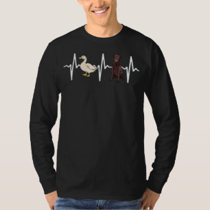 White Duck Chesapeake Bay Retriever Heartbeat Dog T-Shirt