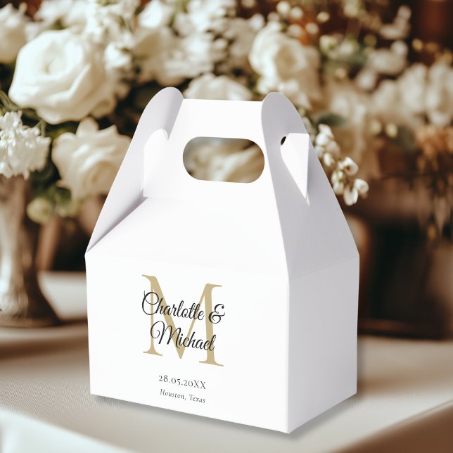 White Elegant Monogram Wedding Geschenkschachtel (White Elegant Monogram Wedding Favor Boxes, white, beige, gold, with your name and date.)