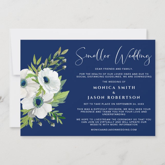 White Floral Watercolor Navy Blue Kleinere Hochzei Ankündigung (Vorderseite)