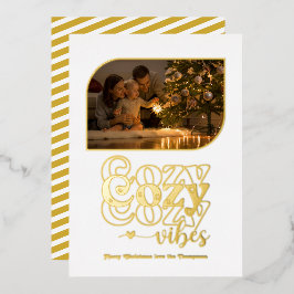 White & Gold Cosy Vibes Retro Weihnachts-Foto Folien Feiertagskarte