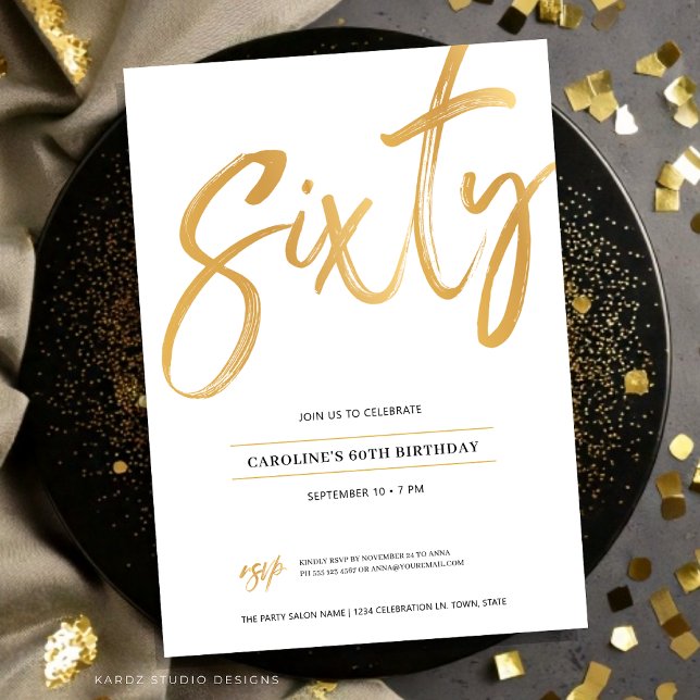 White Gold Script Einladung sechzig Geburtstag (Sixty Birthday invitation shown in a flat 5x7 card.)