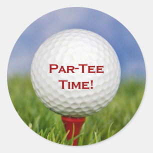 White Golf Ball auf Red T-Shirt Runder Aufkleber