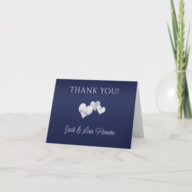 White Hearts on Navy Elegant Wedding Dankeskarte (Vorderseite)
