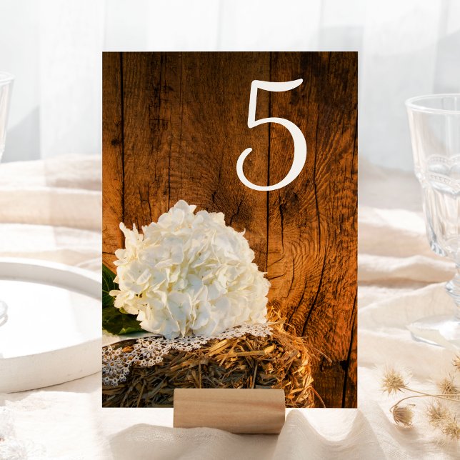 White Hydrangea Barn Wood Wedding Tischnummern (Von Creator hochgeladen)