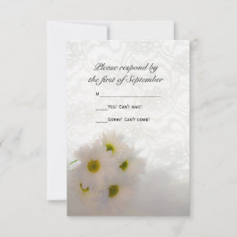 White Lace and Daisisises Wedding RSVP Karte