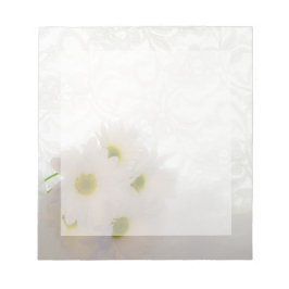 White Lace und Daisies Wedding Notizblock