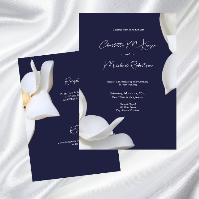 White Magnolia Elegante Floral auf Hochzeit der Ma Einladung (White Magnolia Elegant Floral on Navy Wedding Invitation)