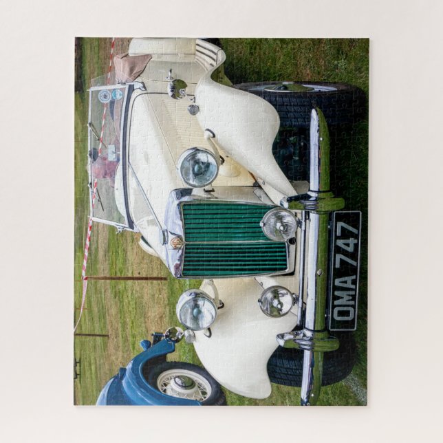 White MG TD Classic British Sportwagen Puzzle (Vertikal)
