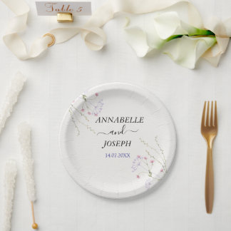 White Minimalist watercolor flowers wedding Pappteller