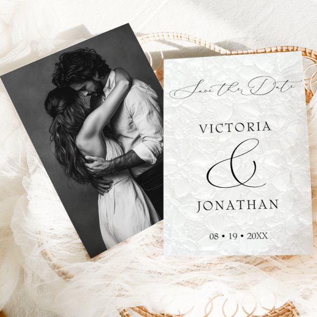 White Modern Elegantes Script-Foto Save The Date (Von Creator hochgeladen)