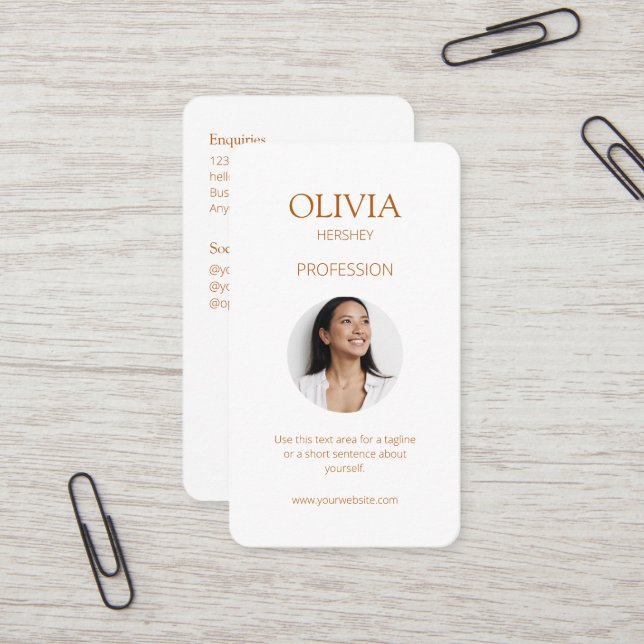 White / Ochre Foto Social QR Code Visitenkarte (Vorderseite/Rückseite Beispiel)