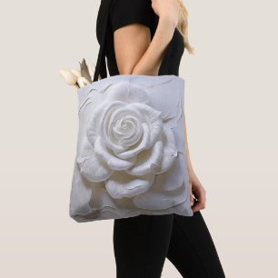 White On White - Geformte Rose