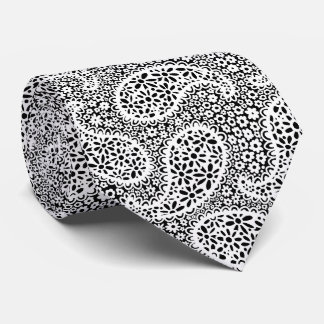 White Paisley Daisy Pattern Krawatte