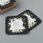 White Peony Floral Frame "Cheers to Liebe" Hochzei Rechteckiger Pappuntersetzer<br><div class="desc">Unsere Hochzeitskollektion mit weißer Peonie in Aquarellfarben mit zart bemalten Aquarellen,  grünem botanischem Blattwerk und Blume mit weißem und elfenbeinfarbenem Peony. In klassischer Schrift mit Akzenten kalligrafischer Schriften erscheint "Liebe bejubeln". Personalisieren Sie diese Cocktail-Servietten mit Ihren Initialen und Hochzeitsdatum,  oder Ihre Wahl von individuellem Text.</div>