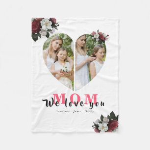 White Red Heart Shaped Gift for Mother's Day Fleecedecke