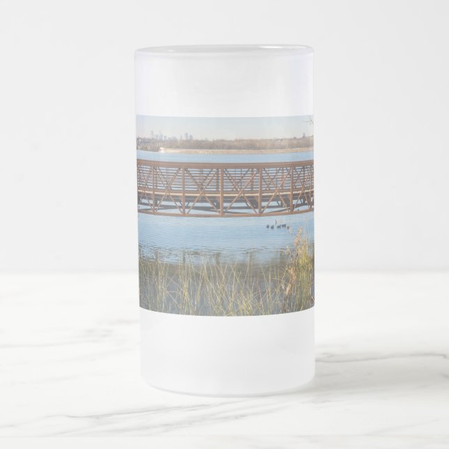 White Rock Park Bridge Mattierte Tasse (Mittel)
