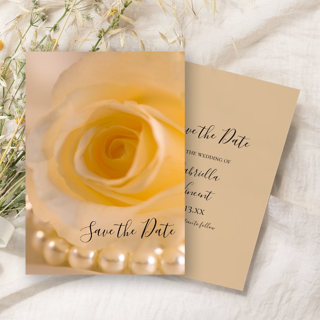 White Rose and Pearls Wedding Save the Date Einladung (Von Creator hochgeladen)