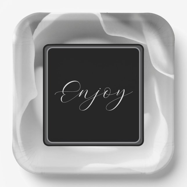 White Rose | Elegantes Blumendesign Pappteller (Vorderseite)