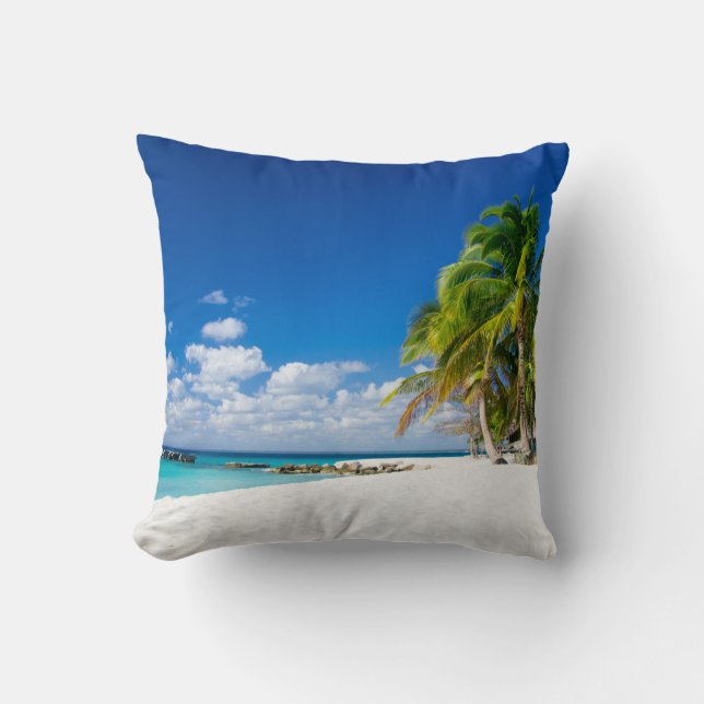 White Sand. Turquoise water. Memorie Throw Pillow Kissen (Vorderseite)