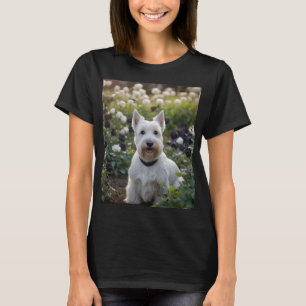 White Scottish Terrier mit Schwarz-weißen Rose, T-Shirt