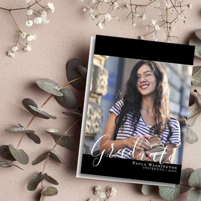 White Script | Schwarzer Rahmen | Zwei Foto Abschl Ankündigung (Von Creator hochgeladen)