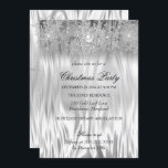 White Silver Winter Wonderland Weihnachtsfest Part Einladung<br><div class="desc">Weiße Silber Metal Look Drape Crystal Pearl Snowflake Silver. Winter Wonderland Weihnachtsfeier. Xmas Einladung. Xmas Corporate Party. Elegantes Kristall-Schneeflocke-Design. Bitte beachten Sie alle flachen Bilder!</div>