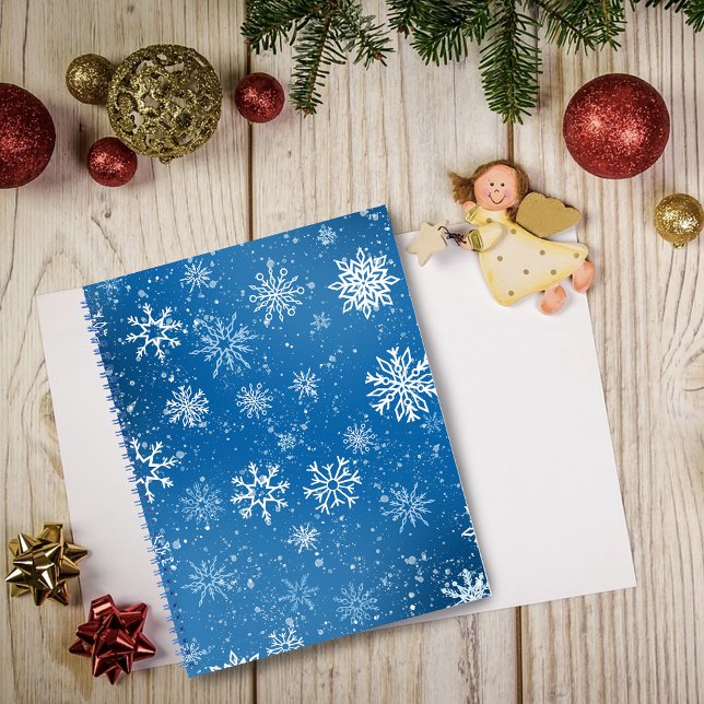 White Snowflakes Sapphire Blue Notizbuch (Von Creator hochgeladen)