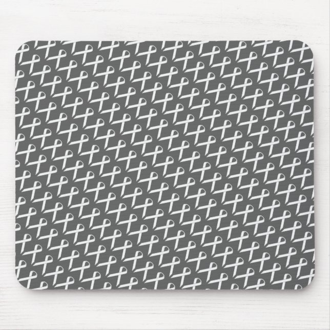 White Standard Ribbon von Kenneth Yoncich Mousepad (Vorne)