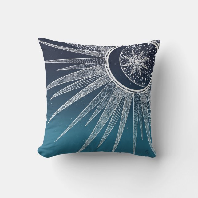 White Sun Moon Mandala Blue Gradient Design Kissen (Vorderseite)