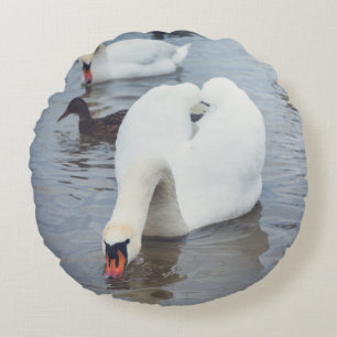 White Swan Rundes Kissen