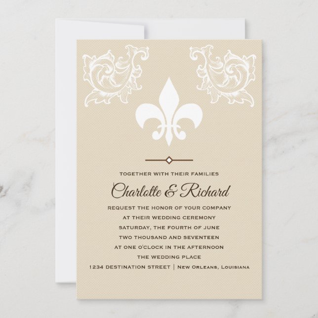White & Taupe French Fleur De Lis Scrolls Wedding Einladung (Vorderseite)