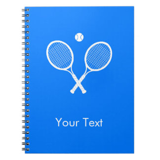White Tennis Rackets auf Blue Personalisiert Notizblock