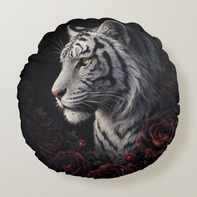 White Tiger Portrait – Calm Power and Silent Gaze Rundes Kissen (Vorderseite)