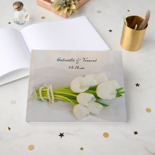 White Tulip Bouquet Spring Wedding Gästebuch