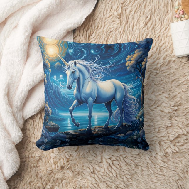 White Unicorate Fantasy Full Moon Kissen (Decke)