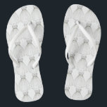 White Wedding Dress Bride Bridal Gown Flip Flops<br><div class="desc">Flip Flops zeigen eine originale Marker-Abbildung eines hübschen Hochzeitskleides im Stile einer Prinzessin. Ein perfektes kleines Geschenk für die Braut! Der Designer ist verfügbar, um benutzerdefinierte Designs zu erstellen und hochzuladen, um den Farben und Themen Ihrer Hochzeit zu entsprechen - klicken Sie auf "Diesen Designer Gefragt", um den Designprozess zu...</div>