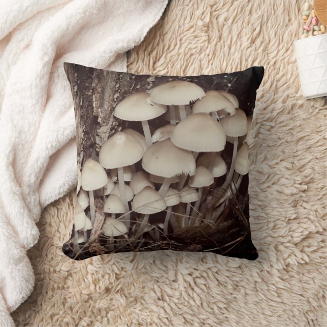 White Wild Mushroom Cluster Kissen (Decke)