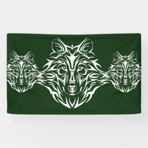 White Wolf Head auf Green Banner
