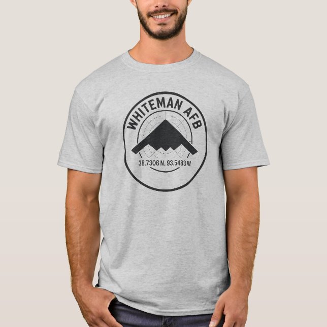 Whiteman AFB Coordinated Logo - Stealth Jet Radar T-Shirt (Vorderseite)