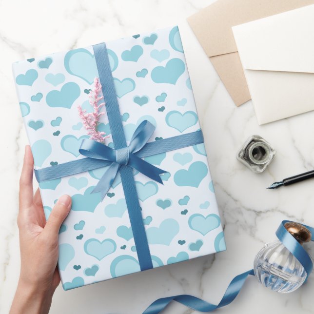 Whitepaper zum Thema Blue Hearts - Niedliches Must Geschenkpapier (Schenken)