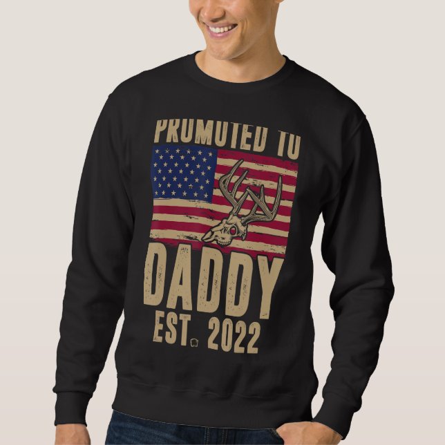 Whitetail-Jagd für Daddy 2022 Camouflagge Sweatshirt (Vorderseite)