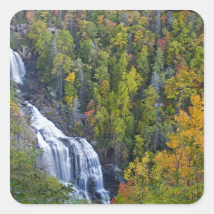 Whitewater Falls im Nantahala National Quadratischer Aufkleber