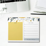 Whitewood and Navy Blue Floral Weekendar Notepad Notizblock<br><div class="desc">Organisieren Sie sich wieder zur Schule und zeigen Sie Ihren Schulgeist mit diesem blühenden, goldenen und marineblau-blühenden Wochenkalender mit fünf Textbereichen, die es Ihnen ermöglichen, Ihr wöchentliches Notizbuch für Familie oder Lehrer optimal auf Ihre Bedürfnisse abzustimmen. Zu den vorgeschlagenen Bereichen zählen ein Titelbereich für Ihren Nachnamen, ein Hinweis/Vergessen-Bereich, ein Titel...</div>