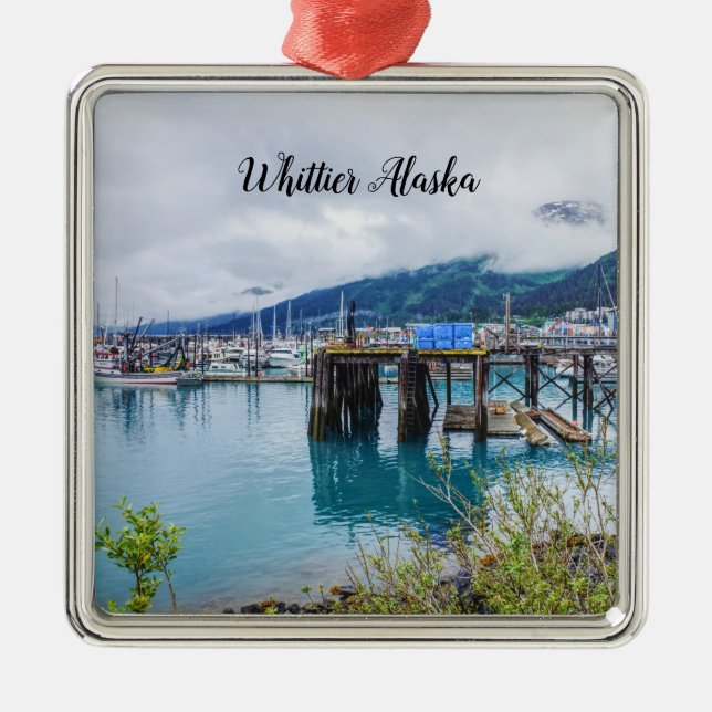 Whittier Alaska Harbour Premium Square Ornament Aus Metall (Vorne)