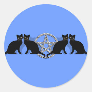 Wicca Magic Pentagramm mit Black Cat Familiar Set Runder Aufkleber