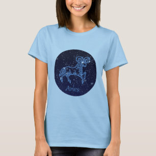 Widder-Konstellation und Tierkreis-Zeichen mit T-Shirt