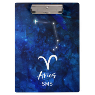 Widder-Sternbild Blaue Galaxie Monogramm Klemmbrett
