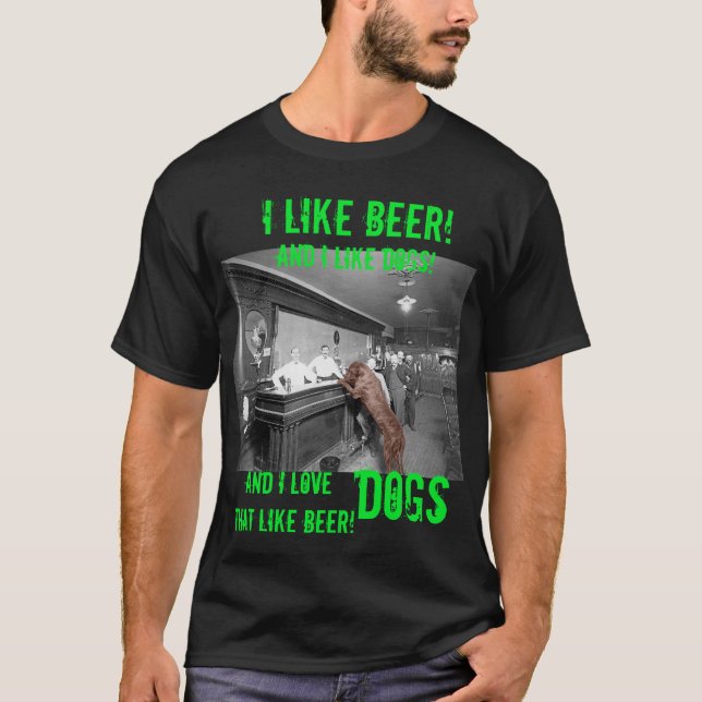 WIE BIER UND HUNDE SALOON TAVERN 1900 HUNDE FREUND T-Shirt (Vorderseite)