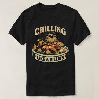 Wie ein Bösewicht chillen Lustiger Bär Sommerpool  T-Shirt